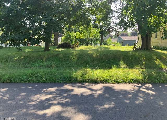 Property at 29th St NW, Barberton, OH 44203