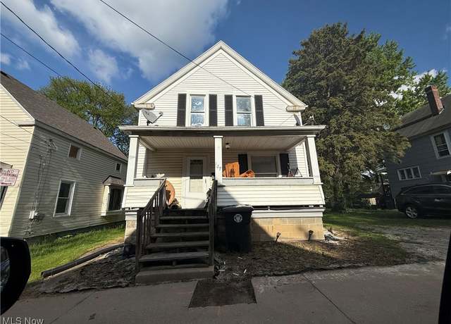 Property at 177 Spellman Ct, Akron, OH 44305, 3 beds, 1 bath