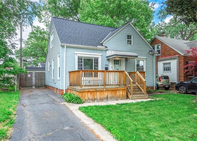 Property at 14512 Hollywood Ave, Cleveland, OH 44111, 4 beds, 1 bath