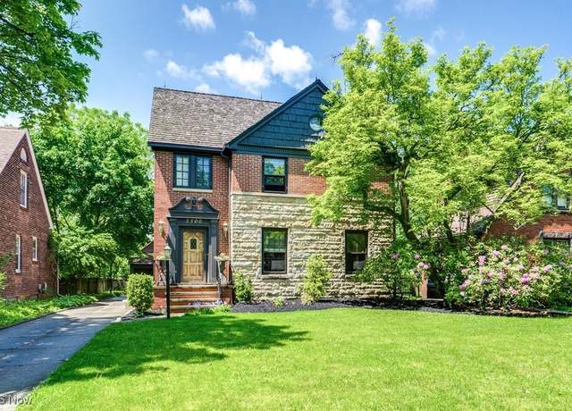 Property at 2500 Eaton Rd, University Heights, OH 44118, 4 beds, 3.5 baths