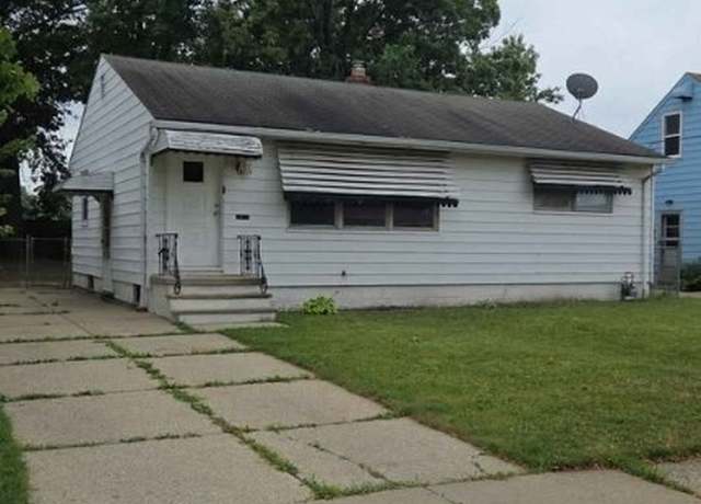 Property at 16159 Bowfin Blvd, Brook Park, OH 44142, 4 beds, 1 bath