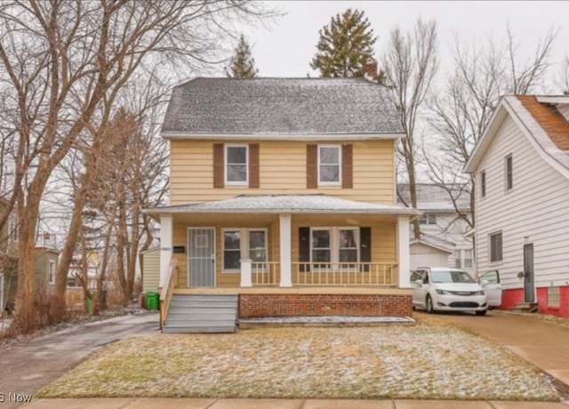 Property at 13621 Cranwood Dr, Garfield Heights, OH 44105, 3 beds, 2 baths