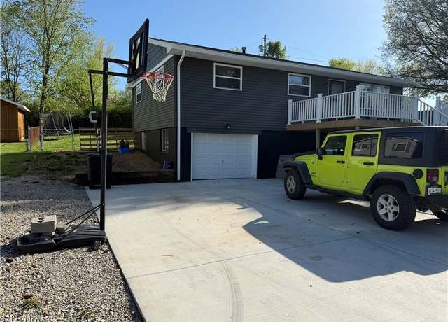 Property at 155 Elmwood Heights Rd, Williamstown, WV 26187, 3 beds, 1.5 baths