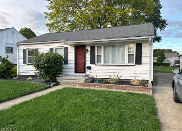 Property at 129 Glenview Ave, Dover, OH 44622, 3 beds, 1 bath