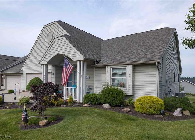 Property at 937 Amundsen Dr, Canal Fulton, OH 44614, 3 beds, 3 baths