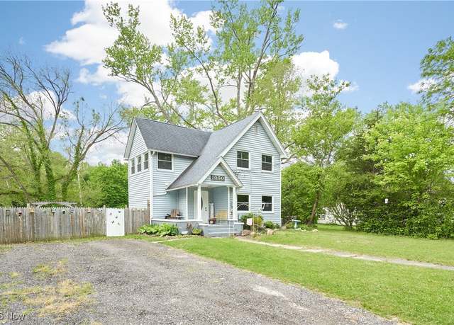 Property at 1050 W Main Ct, Geneva, OH 44041, 3 beds, 2 baths