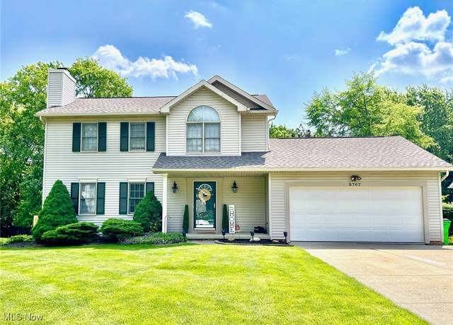Property at 3707 Osage St, Stow, OH 44224, 3 beds, 1.5 baths