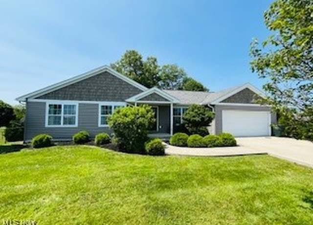 Property at 4655 Boggs Rd, Zanesville, OH 43701, 3 beds, 2 baths