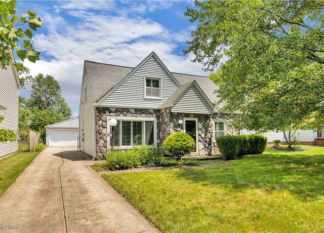 Property at 6877 Greenleaf Ave, Parma Heights, OH 44130, 3 beds, 2 baths