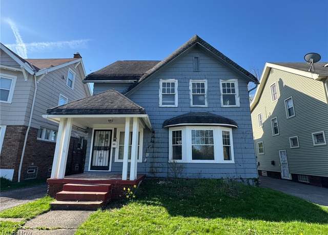 Property at 3322 Yorkshire Rd, Cleveland Heights, OH 44118, 4 beds, 1 bath