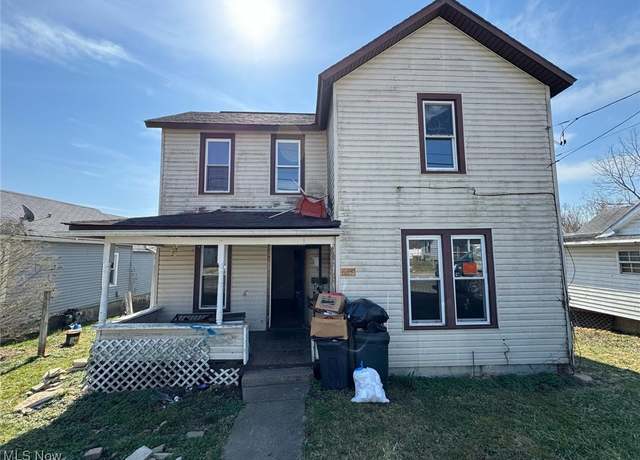 Property at 1108 Camden Ave, Parkersburg, WV 26101, 3 beds, 1.5 baths