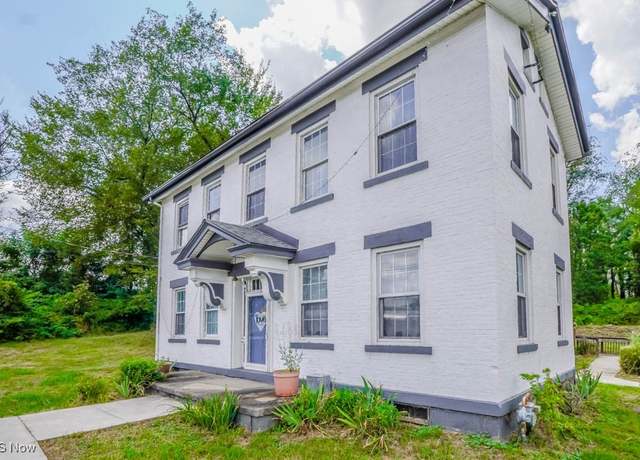 Property at 5901 Market Ave N, Canton, OH 44721, 2 beds, 1.5 baths