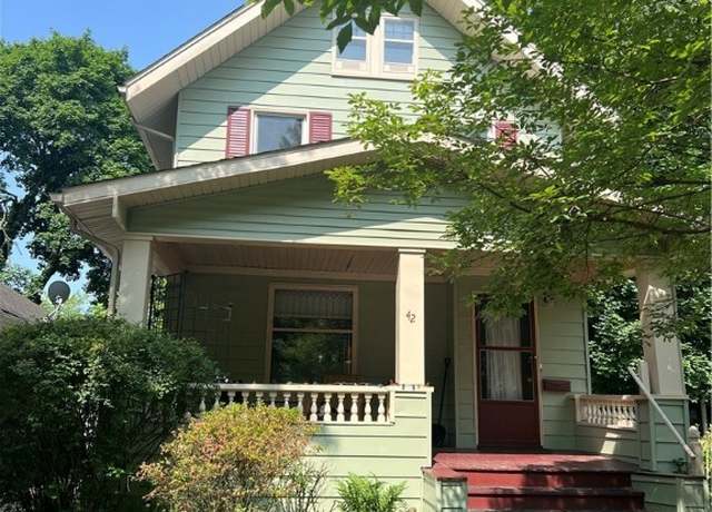 Property at 42 Metlin Ave, Akron, OH 44302, 3 beds, 2 baths