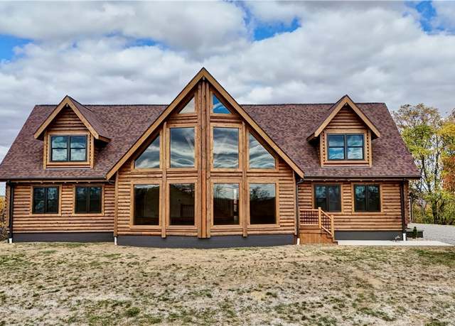Property at 15750 T Ridge Rd, Caldwell, OH 43724, 4 beds, 2.5 baths