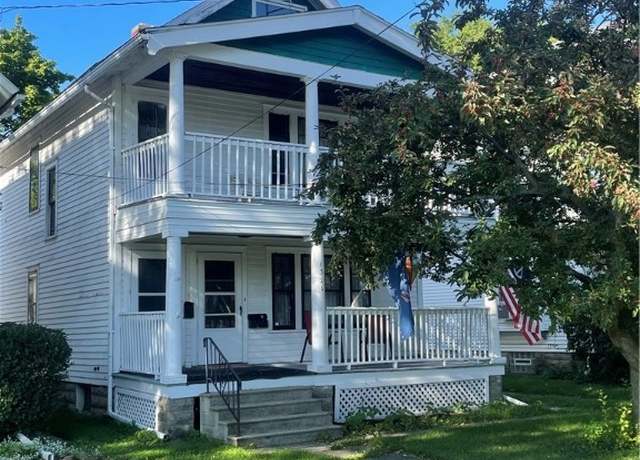 Property at 1320 W 7th St, Lorain, OH 44052, 4 beds, 2 baths