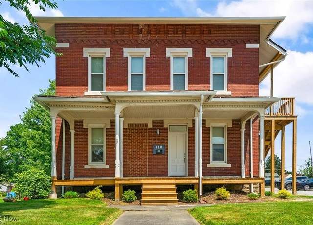 Property at 110 W Railroad St, Columbiana, OH 44408, 4 beds, 2 baths