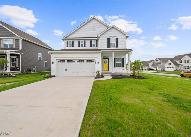 Property at 1582 Slick Rock Dr, Painesville, OH 44077, 4 beds, 3.5 baths
