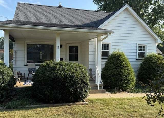 Property at 19 Renee Dr, Struthers, OH 44471, 3 beds, 1.5 baths