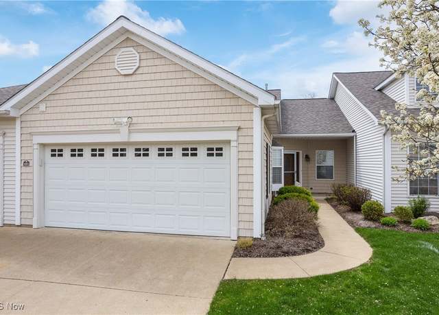 Property at 4351 Greenway Trail St NW, Massillon, OH 44647, 2 beds, 2 baths