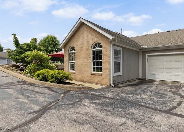 Property at 597 Morningstar Dr, Tallmadge, OH 44278, 2 beds, 2 baths