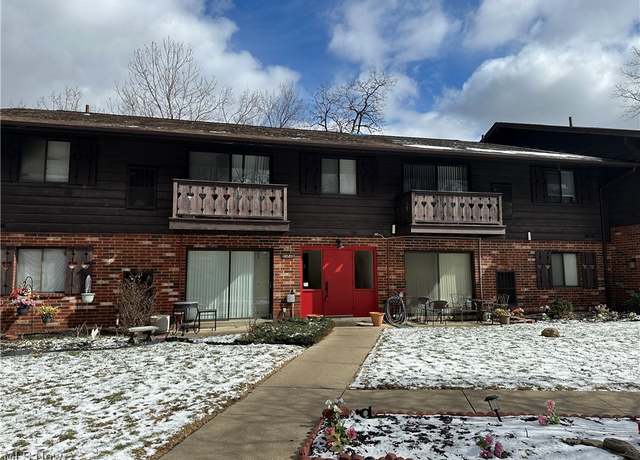 Property at 16000 Maple Heights Blvd #201, Maple Heights, OH 44137, 1 bed, 1 bath