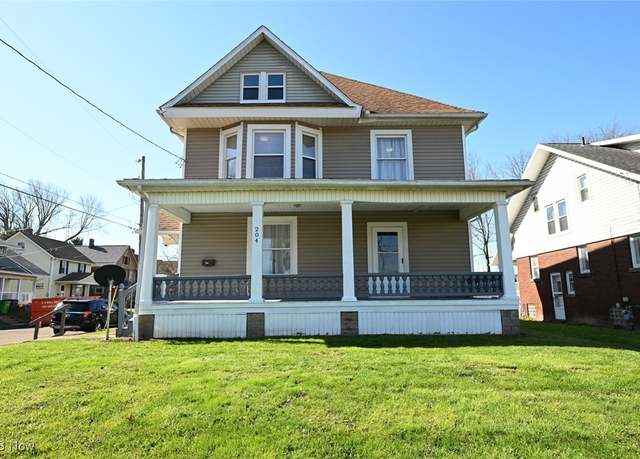 Property at 204 W Summit St, Alliance, OH 44601, 4 beds, 2 baths
