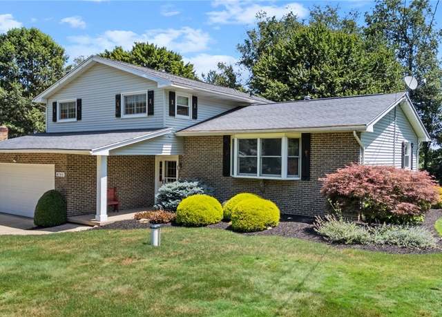 Property at 9760 Summerset Ave NW, Uniontown, OH 44685, 3 beds, 3 baths