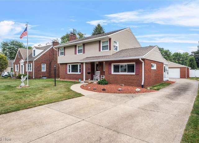 Property at 4352 22nd St NW, Canton, OH 44708, 4 beds, 2 baths