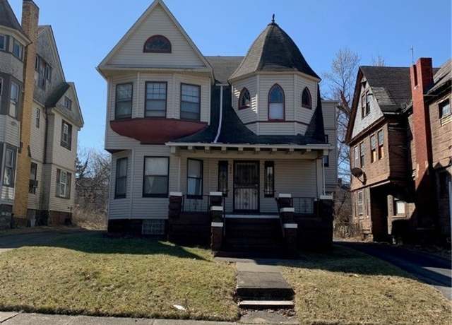 Property at 1884 Beersford Rd, East Cleveland, OH 44112, 5 beds, 2 baths