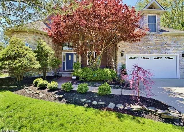 Property at 4264 Saint Francis Ct, Avon, OH 44011, 5 beds, 4 baths