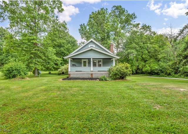 Property at 1425 Keefer Rd, Girard, OH 44420, 4 beds, 1 bath
