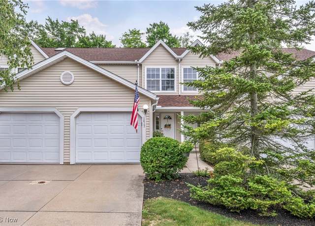 Property at 1617 Maple View Ct, Streetsboro, OH 44241, 2 beds, 2.5 baths