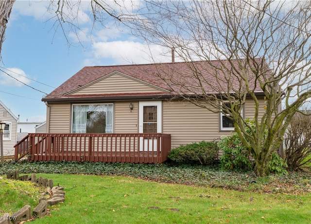 Property at 4436 Packard Ave NW, Canton, OH 44709, 3 beds, 1 bath