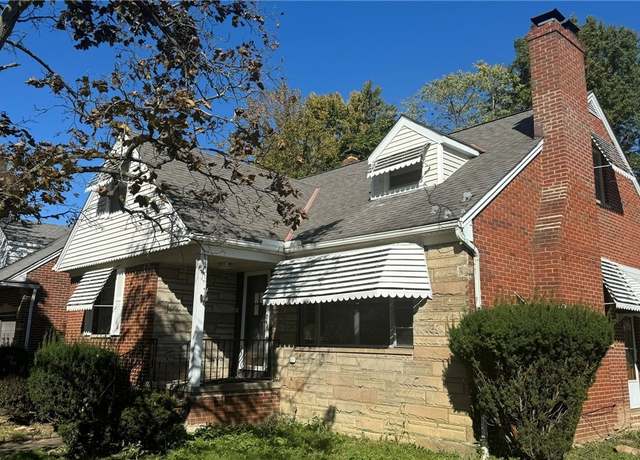 Property at 341 E 272nd St, Euclid, OH 44132, 3 beds, 3 baths
