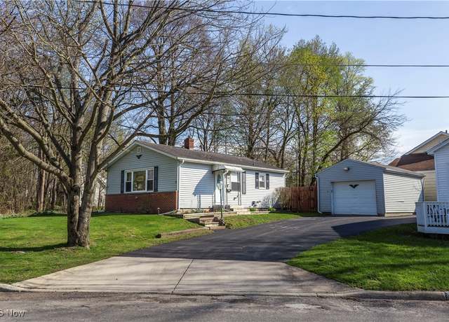 Property at 58 Erie St, Geneva, OH 44041, 1 bed, 1.5 baths