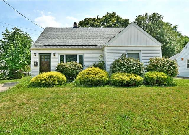 Property at 2621 Austin Ave, Youngstown, OH 44509, 3 beds, 1 bath