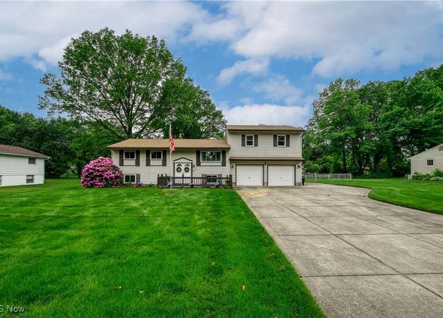 Property at 3720 Longfield Rd, Ravenna, OH 44266, 3 beds, 2 baths