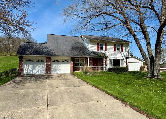 Property at 41 Wood Rd SE, Carrollton, OH 44615, 4 beds, 3 baths