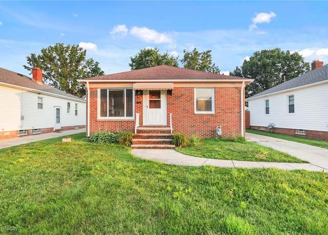 Property at 3205 George Ave, Parma, OH 44134, 3 beds, 2 baths