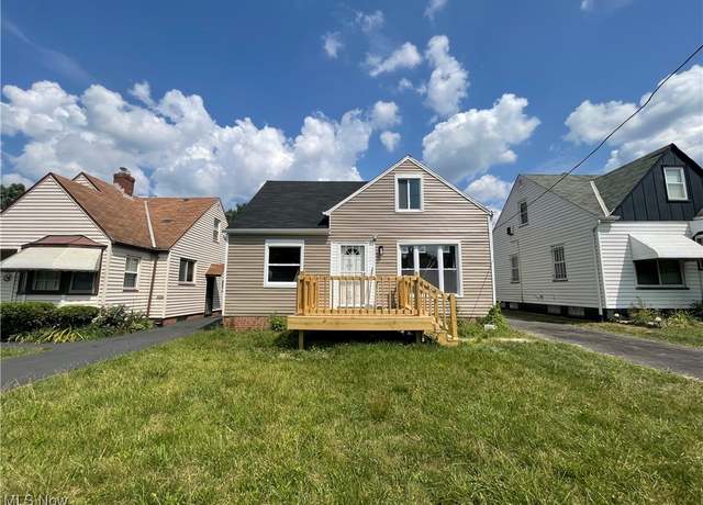 Property at 15807 Westview Ave, Cleveland, OH 44128, 3 beds, 1 bath