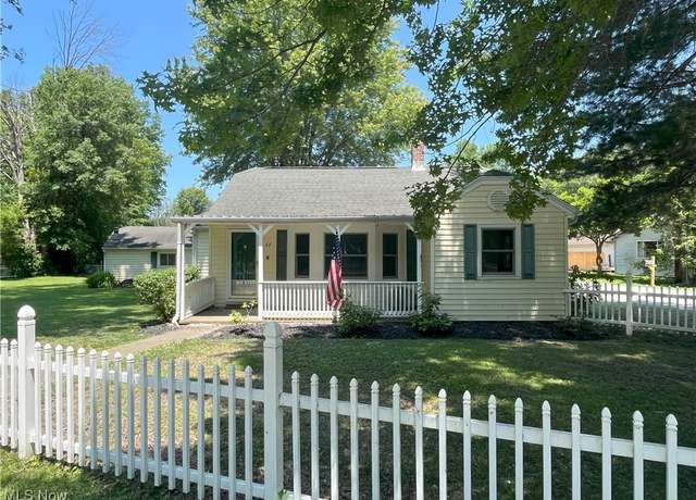 Property at 67 Rainbow Dr, Painesville, OH 44077, 2 beds, 1 bath