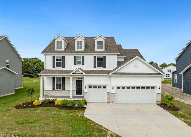 Property at 33018 Coastal Dr, Avon Lake, OH 44012, 4 beds, 2.5 baths