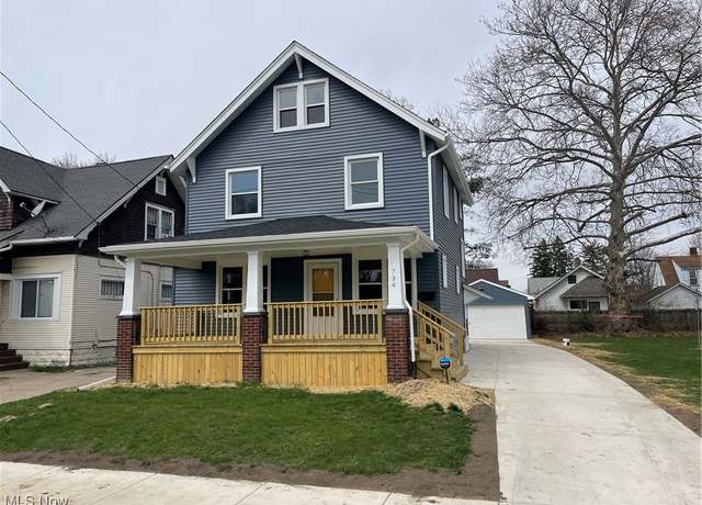 Property at 734 W Laclede Ave, Youngstown, OH 44511, 4 beds, 1 bath