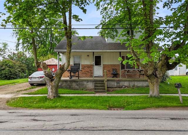 Property at 208 E Congress St, Polk, OH 44866, 3 beds, 1 bath