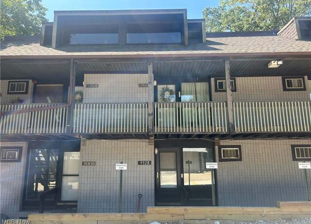 Property at 932 Snowfall Unit 47A, Akron, OH 44313, 2 beds, 1.5 baths