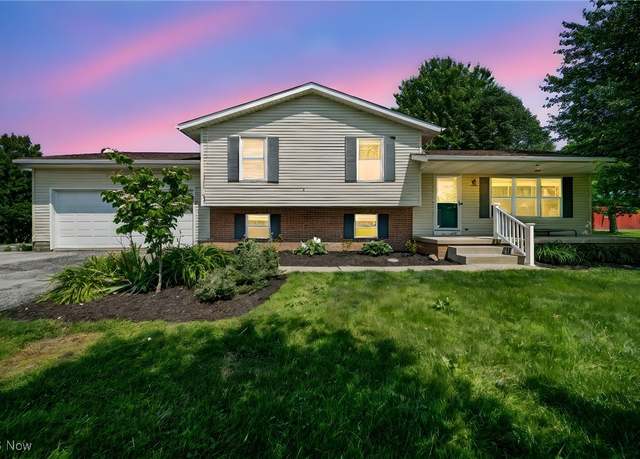 Property at 350 Townline Rd, Aurora, OH 44202, 3 beds, 2.5 baths