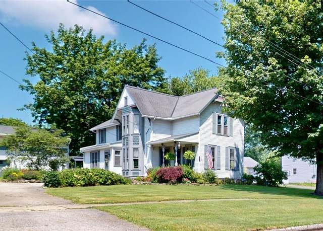 Property at 14436 Hickox St, Burton, OH 44021, 5 beds, 2 baths