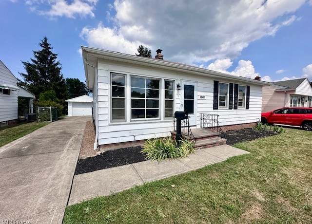 Property at 30409 Oakdale Rd, Willowick, OH 44095, 3 beds, 1 bath