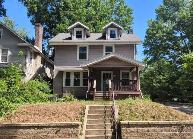 Property at 1057 Bloomfield Ave, Akron, OH 44302, 4 beds, 2 baths