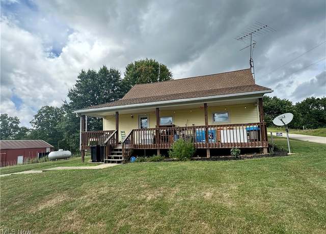 Property at 643 S Townsend Rd SW, Malta, OH 43758, 3 beds, 2 baths